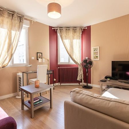 Maison De Ville 2 Chambres "Alambic" Jonzac Dış mekan fotoğraf